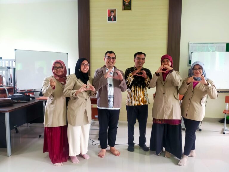 MAN Jembrana Antusias Sambut Tim PMB Prodi Pendidikan Matematika UMM