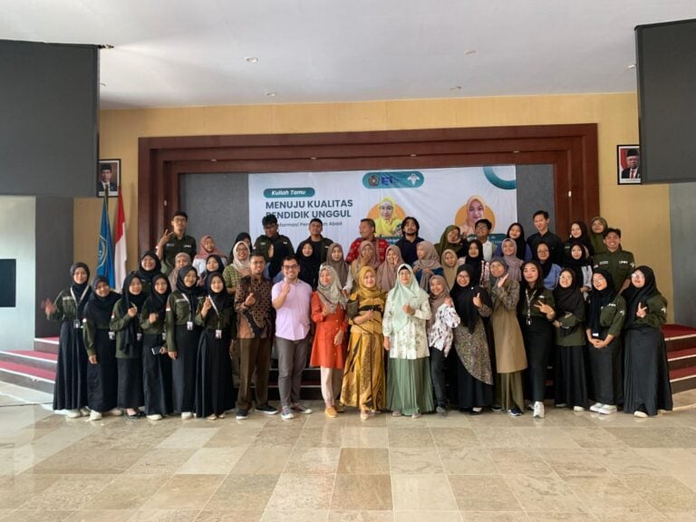 Kegiatan Kuliah Tamu: Menuju Kualitas Pendidik Unggul: “Transformasi Pendidikan Abad ke-21”